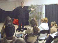 LA POES&Iacute;A ES UN CUENTO. JAVIER GIL.