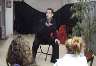 LA POES�A ES UN CUENTO. JAVIER GIL.