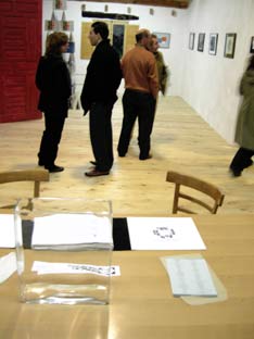 MUY FR�GIL. LIBRO. ESPACIO TANGENTE - M�CILAGO - IM�GENES Y PALABRAS